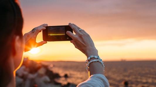 “手机式出游”时代来临 西湖景区4G流量增长207%