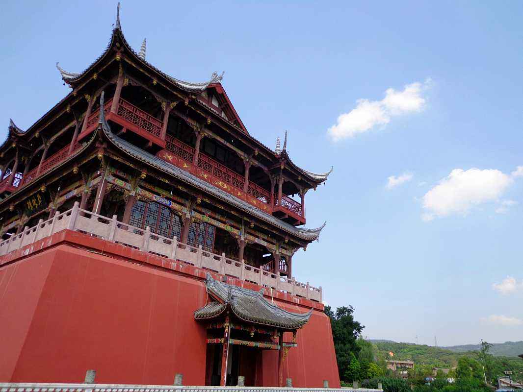 定位不明是旅游目的地出现问题的根源